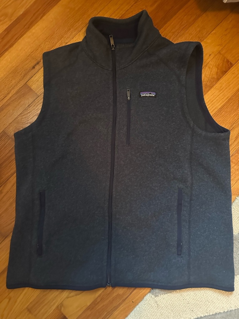 Patagonia Charcoal Gray Sleeveless Fleece Vest with Chest Zip
